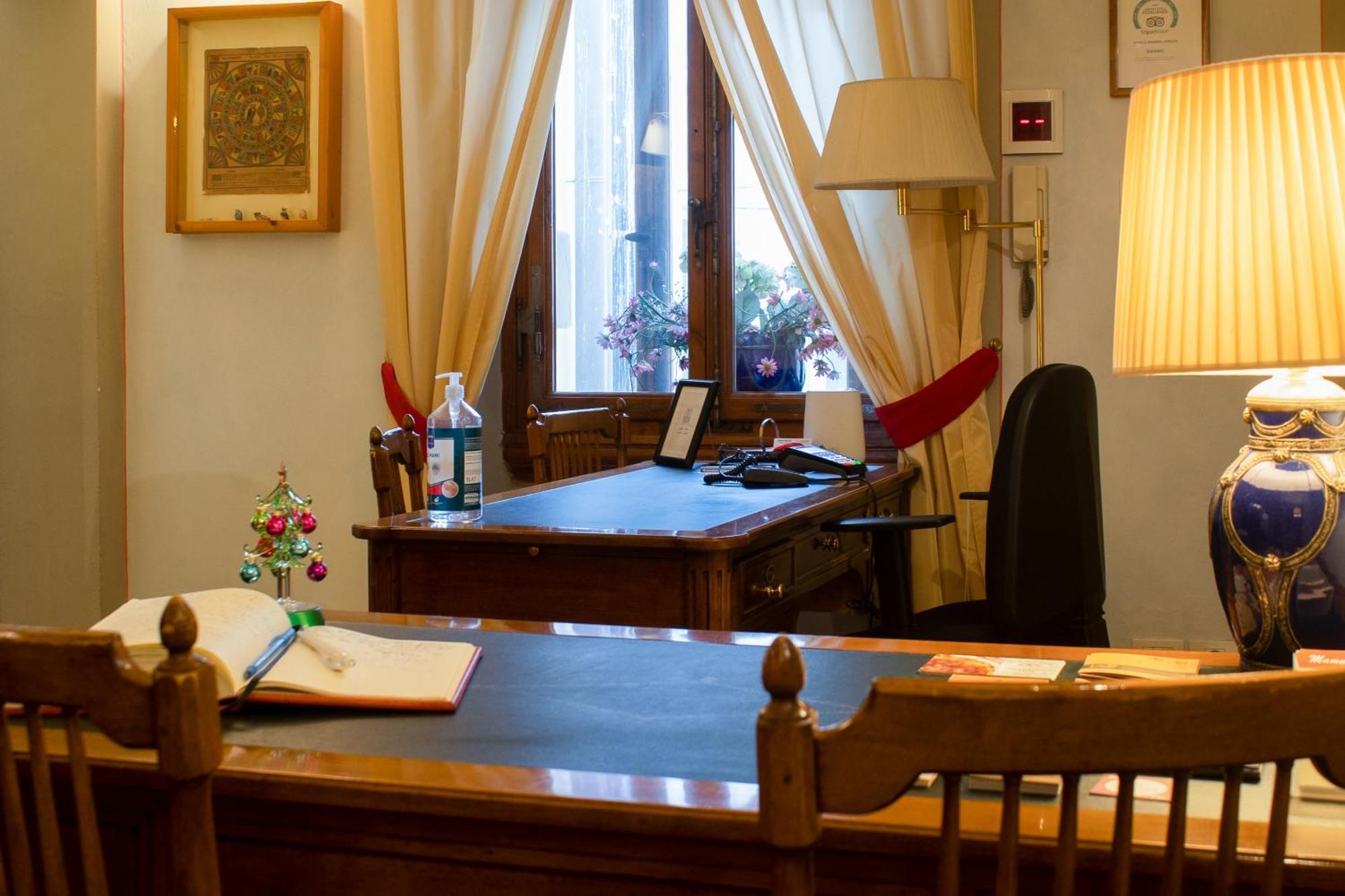 Antica Dimora Johlea Bed & Breakfast Florence Ngoại thất bức ảnh